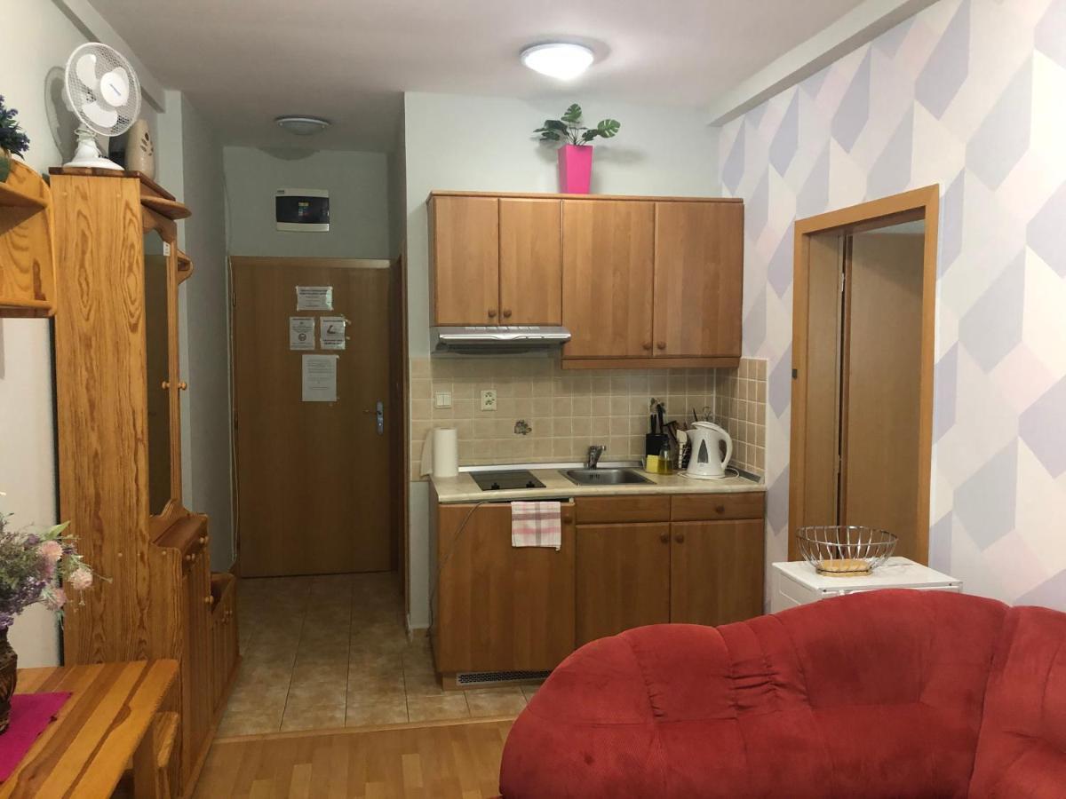 Apartmany Bea ドノヴァリ エクステリア 写真